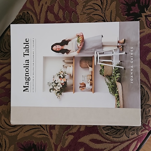 📖🔥Joanna Gaines Magnolia Table Recipe Collection Vol~2 - Picture 2 of 7